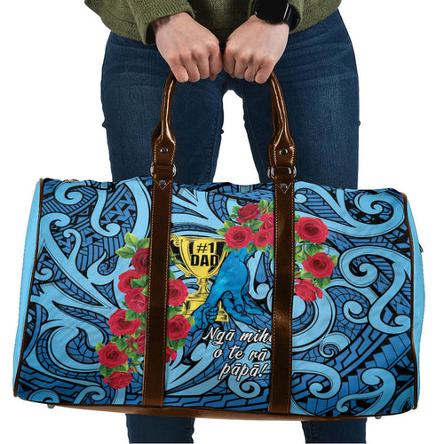New Zealand Father's Day Travel Bag Best Dad Trophy Red Rose Maori Pattern