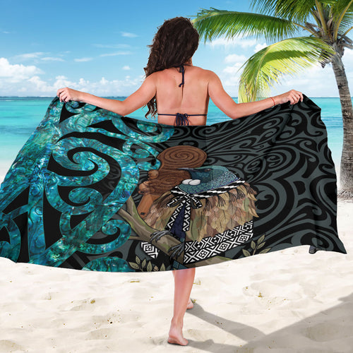 New Zealand Tui Bird Wahaika Sarong Maori Weapon Paua Shell Koru Pattern