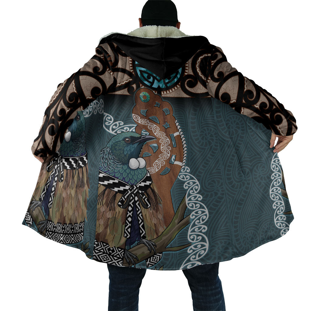 New Zealand Tui Bird Maripi Cloak Maori Weapon Kowhaiwhai Pattern