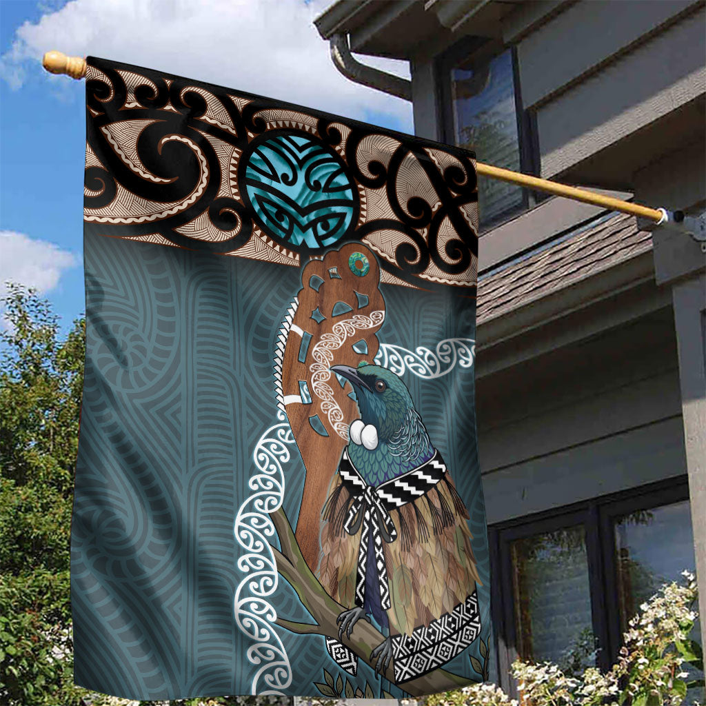 New Zealand Tui Bird Maripi Garden Flag Maori Weapon Kowhaiwhai Pattern