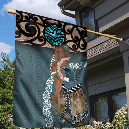 New Zealand Tui Bird Maripi Garden Flag Maori Weapon Kowhaiwhai Pattern
