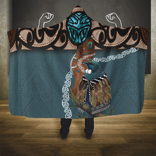 New Zealand Tui Bird Maripi Hooded Blanket Maori Weapon Kowhaiwhai Pattern