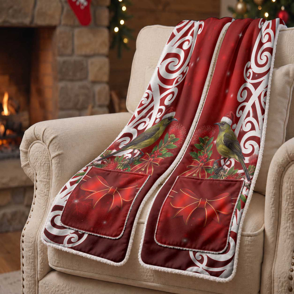 Meri Kirihimete New Zealand Korimako Santa Pocket Scarf Pohutukawa Aotearoa Maori Pattern