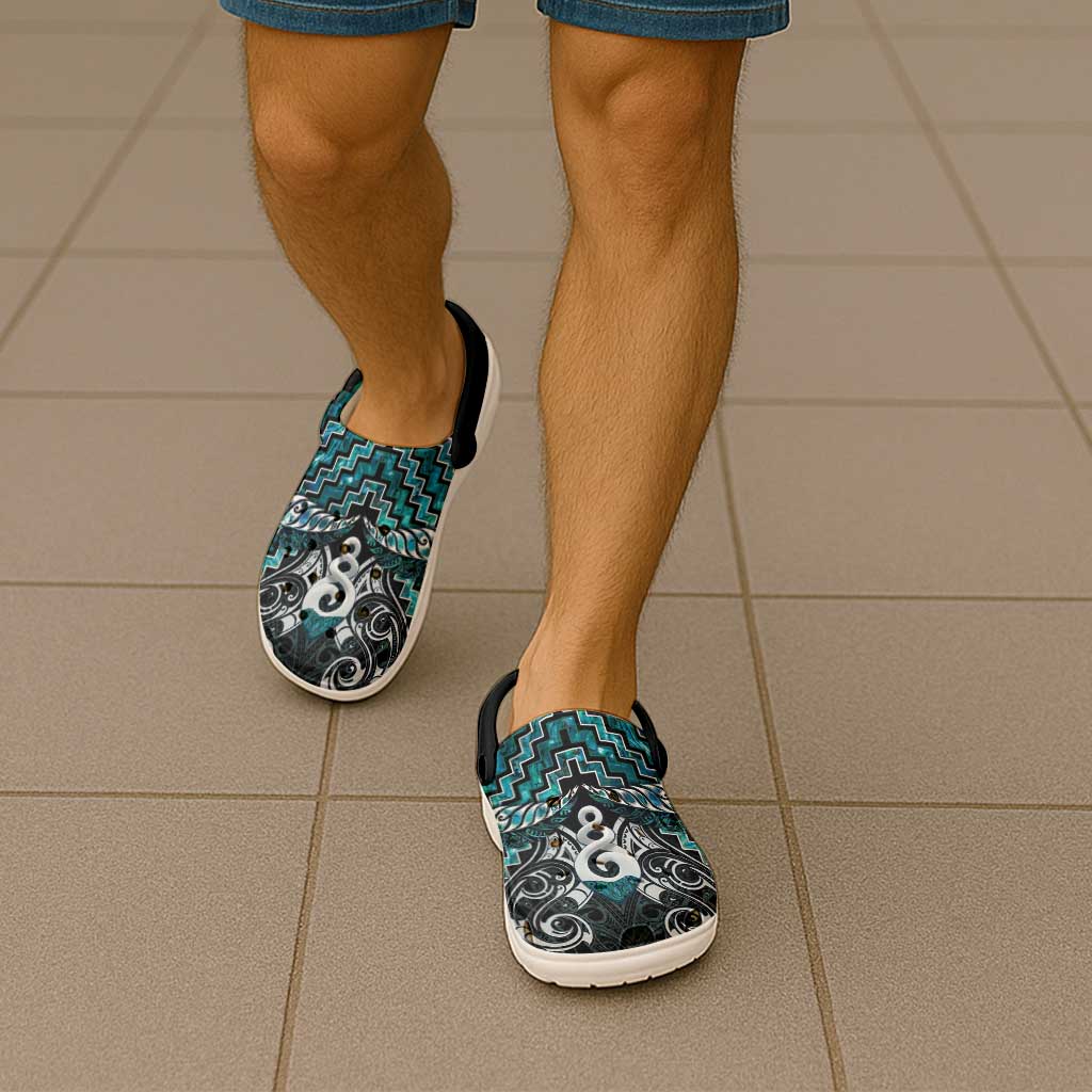 New Zealand Maori Clogs Shoes Poutama Pikorua Turquoise Paua Shell - Aussie Hoodie