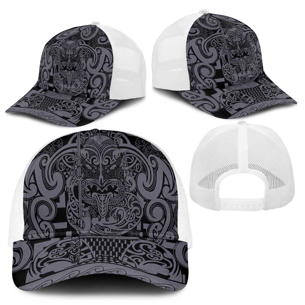 New Zealand Taiaha Maori Mesh Trucker Cap Minimalist Silver Fern All Black - Aussie Hoodie