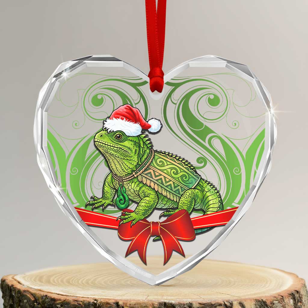 New Zealand Tuatara Christmas Glass Ornament