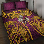 Brisbane Broncos Rugby Quilt Bed Set Polynesian Tribal Pattern Warrior Horse Maroon Gold Pattern