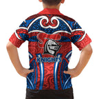 Newcastle Knights Rugby Family Matching Off The Shoulder Long Sleeve Dress and Hawaiian Shirt Polynesian Tribal Knight Warrior Red Blue Pattern