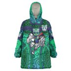 New Zealand Warriors Rugby Wearable Blanket Hoodie Polynesian Tribal Warrior Mask Green Blue Pattern