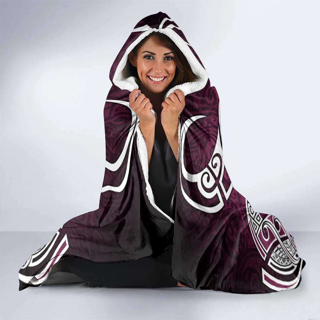 Manly Warringah Sea Eagles Rugby Hooded Blanket Polynesian Tribal Eagle Warrior Maroon Pattern