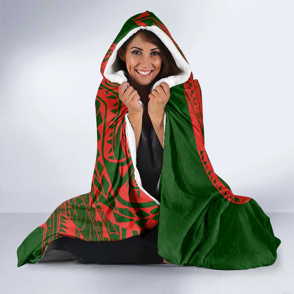 Personalized South Sydney Rabbitohs Hooded Blanket Polynesian Tribal Chest and Sleeve Tattoo