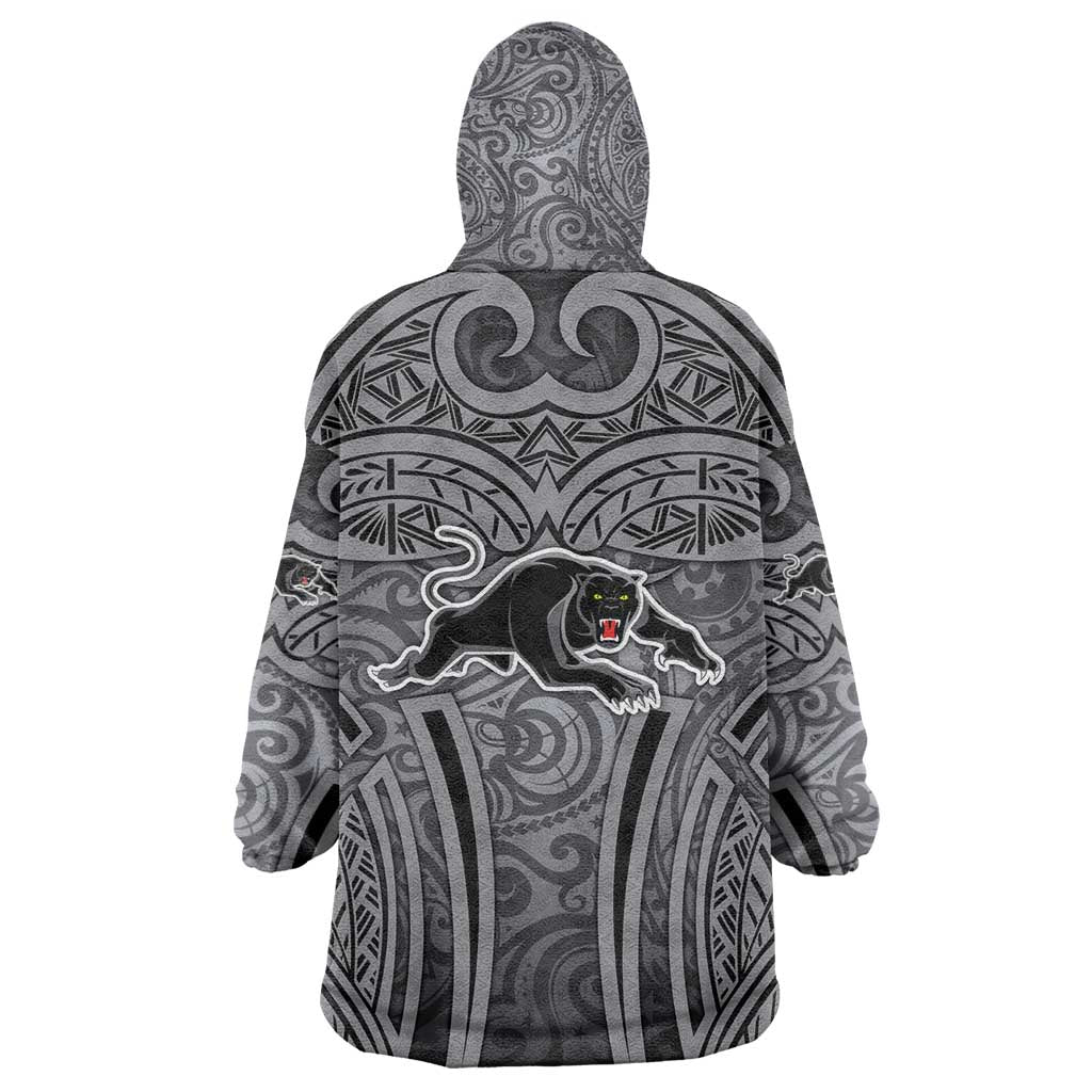 Penrith Panthers Rugby Wearable Blanket Hoodie Polynesian Tribal Panther Warrior Black Grey Pattern