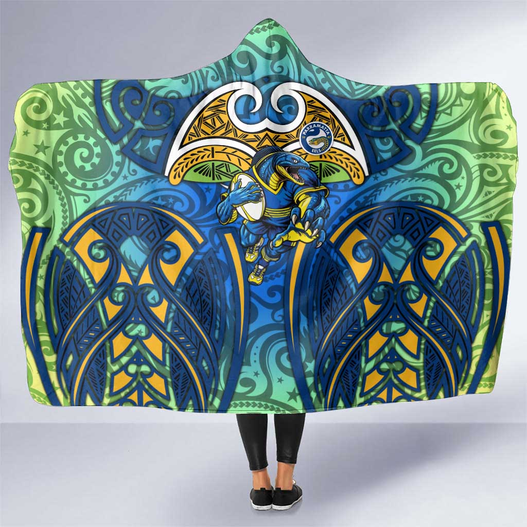 Parramatta Eels Rugby Hooded Blanket Polynesian Tribal Eel Warrior Blue Gold Pattern