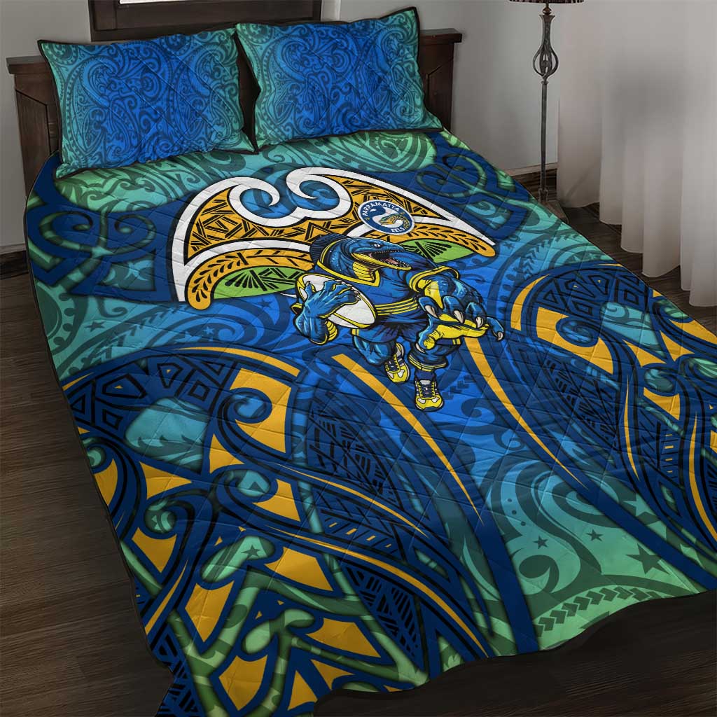 Parramatta Eels Rugby Quilt Bed Set Polynesian Tribal Eel Warrior Blue Gold Pattern