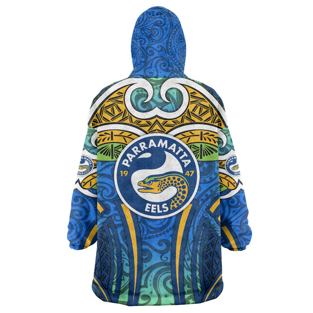 Parramatta Eels Rugby Wearable Blanket Hoodie Polynesian Tribal Eel Warrior Blue Gold Pattern