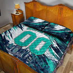 Personalised Brisbane Heat Cricket Fan Pride Quilt Bed Set Dynamic Flaming Cricket Graphic Art With Brisbane Skyline
