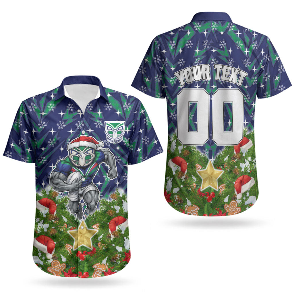 Personalised New Zealand Warriors Rugby Christmas Couples Matching Short Sleeve Bodycon Dress and Hawaiian Shirt Santa Rugby Mascot - Pine Wreath Festive