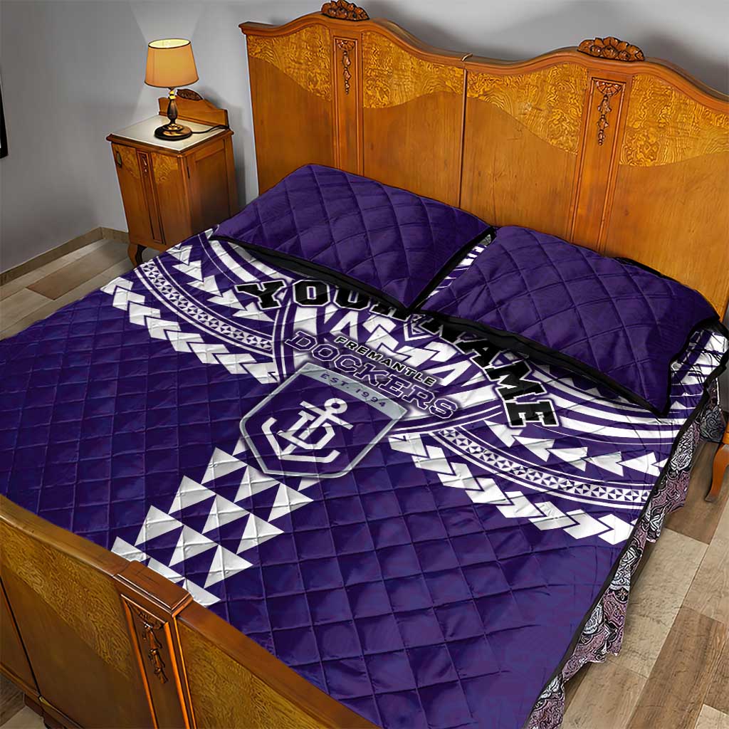 Personalized Fremantle Dockers Quilt Bed Set Polynesian Tribal Pattern Heritage Football