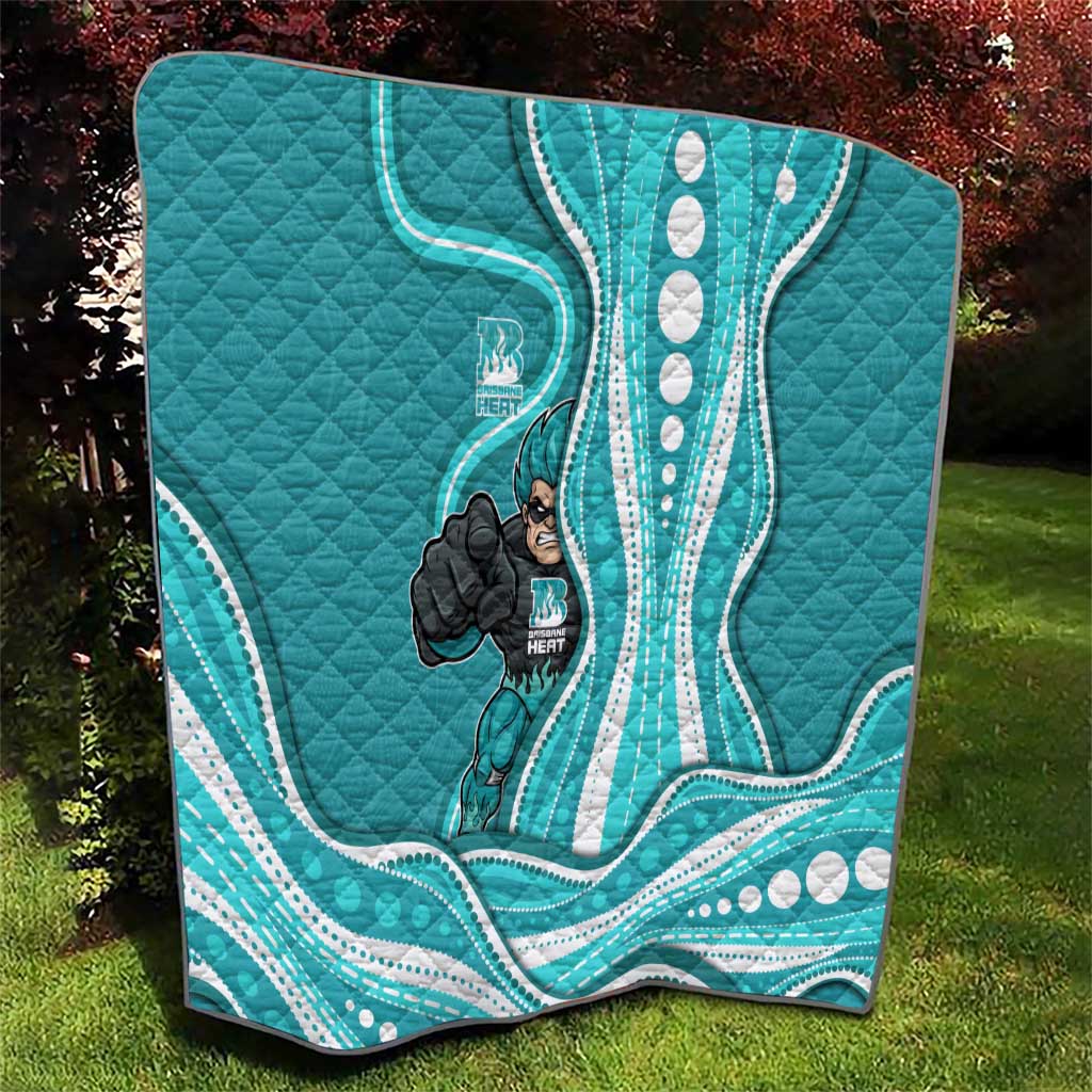 Brisbane Heat Quilt Aboriginal Dot Art Cyan White - Tribal Wave Pattern