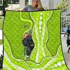 Sydney Thunder Quilt Aboriginal Dot Art Green White - Tribal Wave Pattern