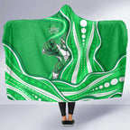 Melbourne Stars Hooded Blanket Aboriginal Dot Art Green White - Tribal Wave Pattern