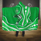 Melbourne Stars Hooded Blanket Aboriginal Dot Art Green White - Tribal Wave Pattern