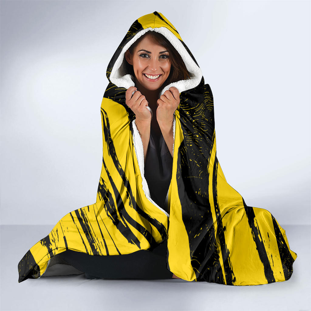 Personalised Richmond Tigers Football Hooded Blanket Melbourne City Skyline Graphic Fierce Mascot Art