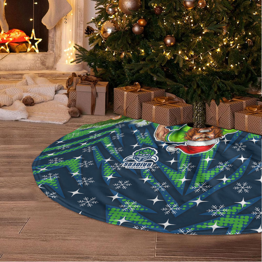 Raiders Rugby Christmas Tree Skirt Santa Rugby Mascot - Pine Wreath Festive