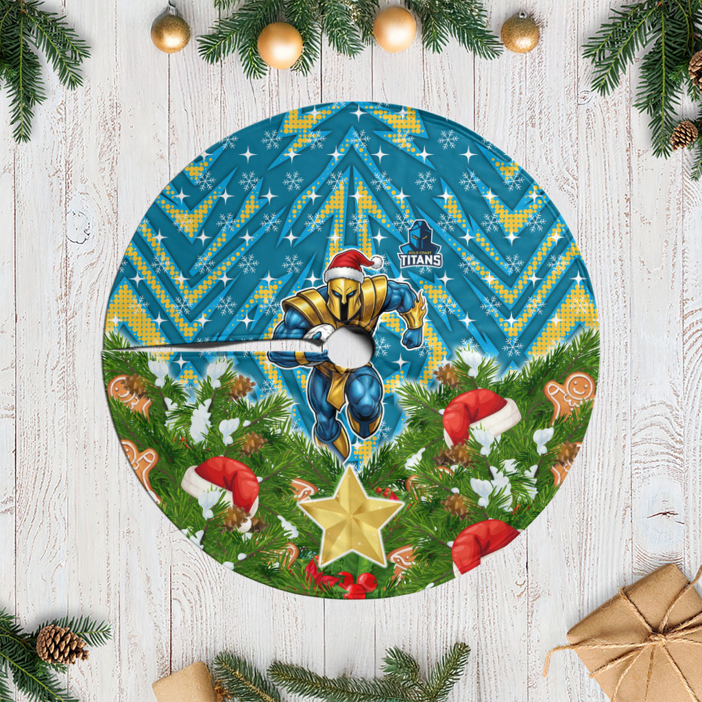 Titans Rugby Christmas Tree Skirt Santa Rugby Mascot - Pine Wreath Festive