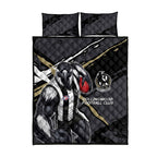 Collingwood Football Club Quilt Bed Set Magpies Muscular Mascot Graphic - Abstract Paint Splatter Art