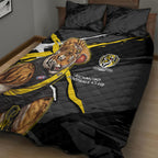 Richmond Football Club Quilt Bed Set Tigers Muscular Mascot Graphic - Abstract Paint Splatter Art