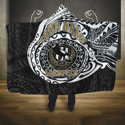 Personalized Collingwood Magpies Polynesian Hooded Blanket Tribal Chest and Sleeve Tattoo Heritage Warrior