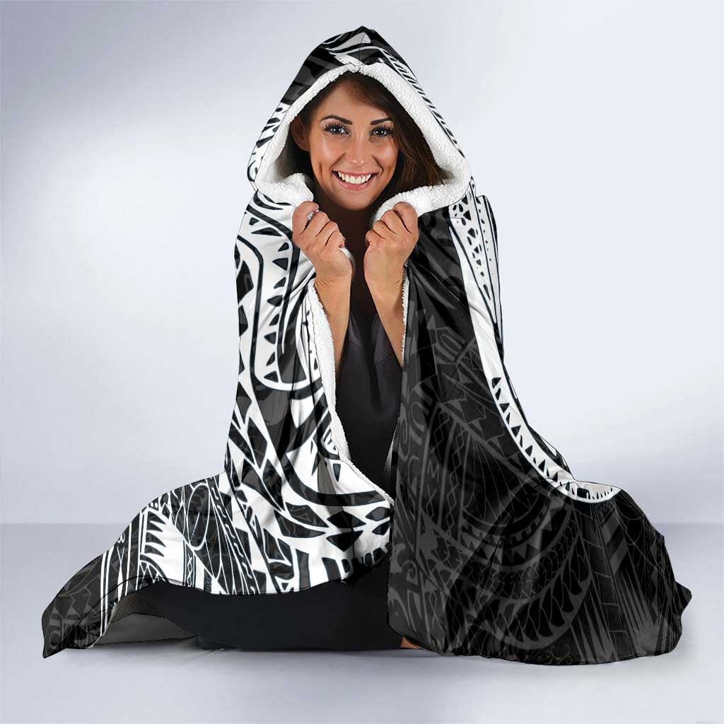Personalized Collingwood Magpies Polynesian Hooded Blanket Tribal Chest and Sleeve Tattoo Heritage Warrior