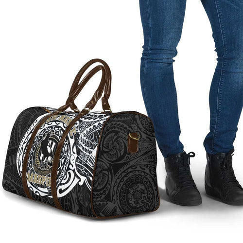 Personalized Collingwood Magpies Polynesian Travel Bag Tribal Chest and Sleeve Tattoo Heritage Warrior