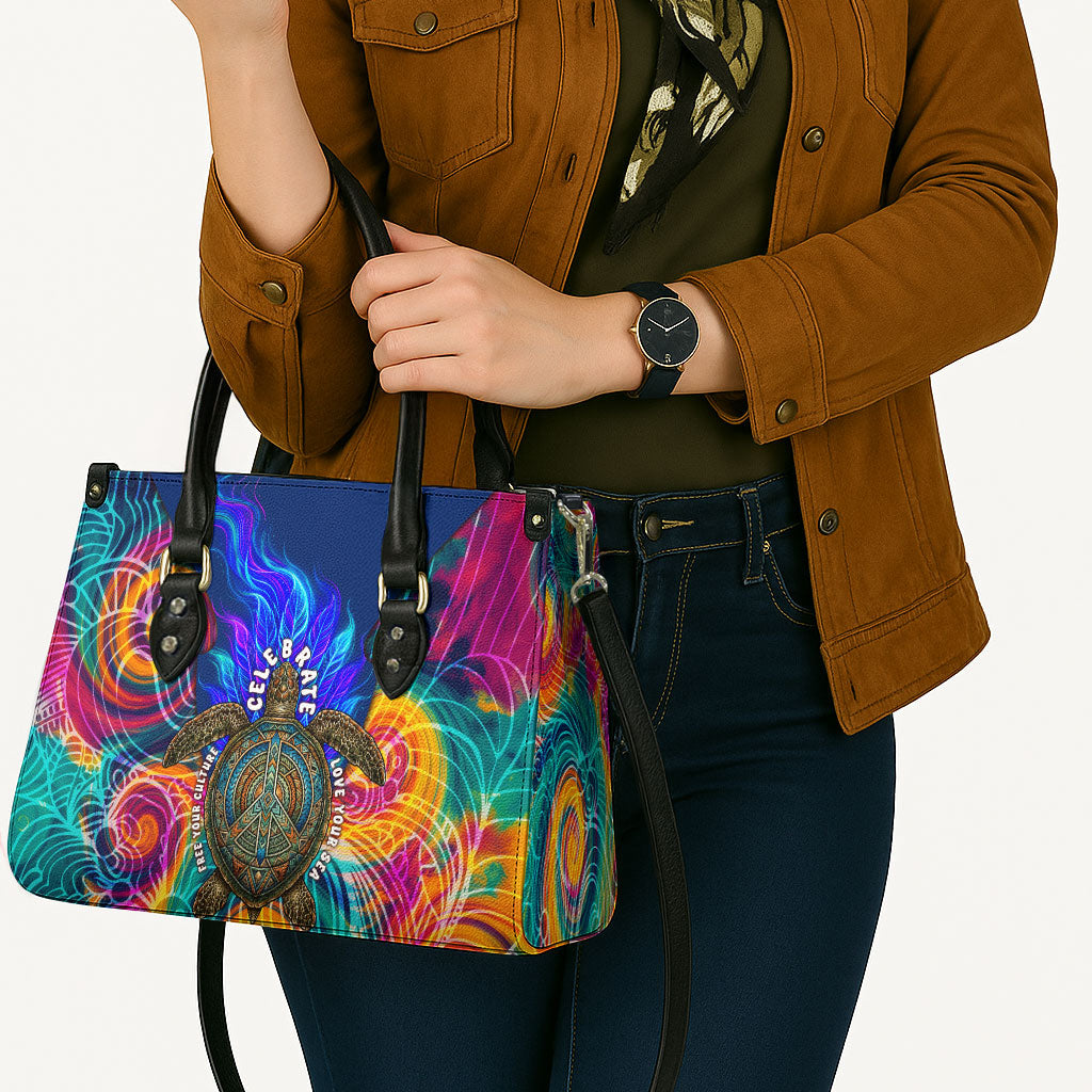 Torres Strait Islanders Sea Turtle Leather Bag Indigenous Tribal Peace Art Cultural Headdress Motif