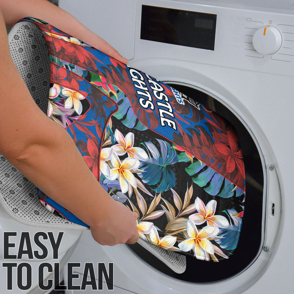 Newcastle Knights Bathroom Set Tropical Hibiscus Floral Pattern With Blue And Red Accents