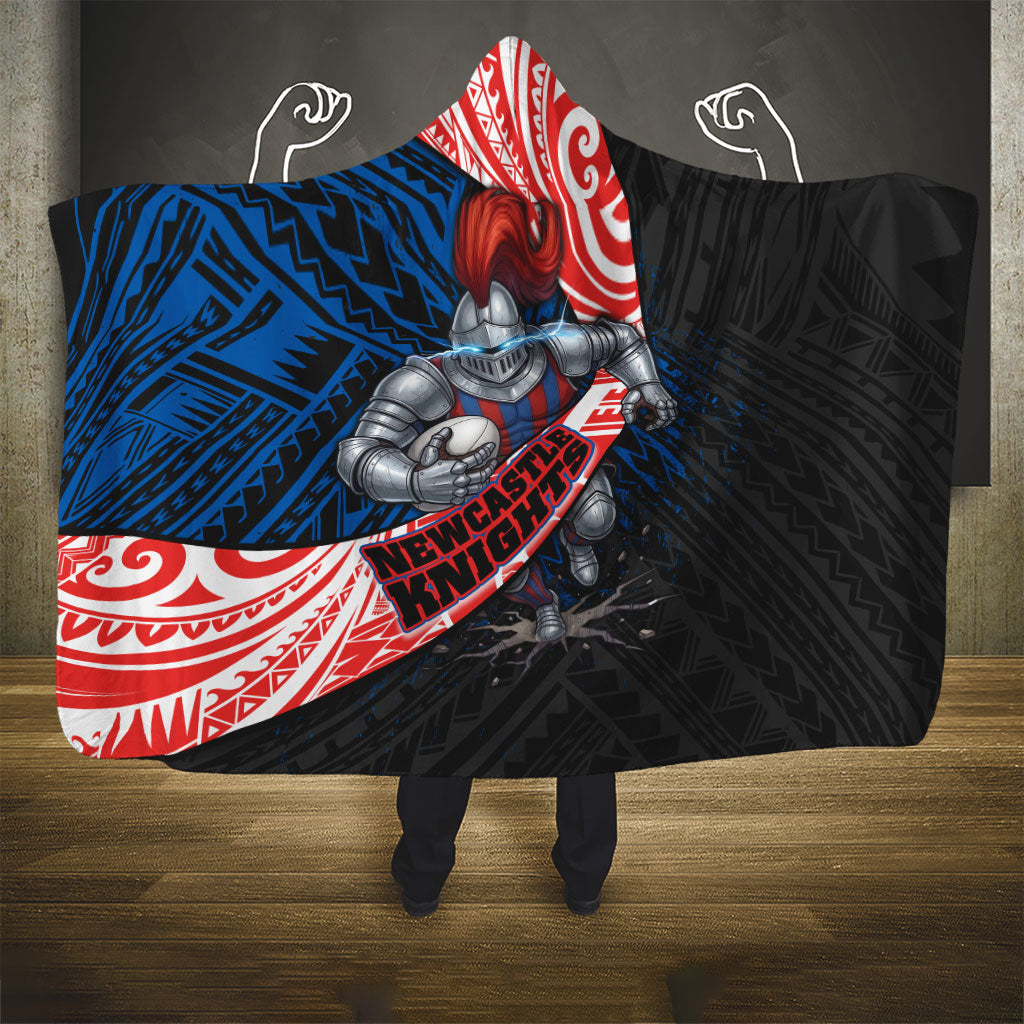 Newcastle Knights Rugby Hooded Blanket Tribal Polynesian Power Art - Lightning Mascot