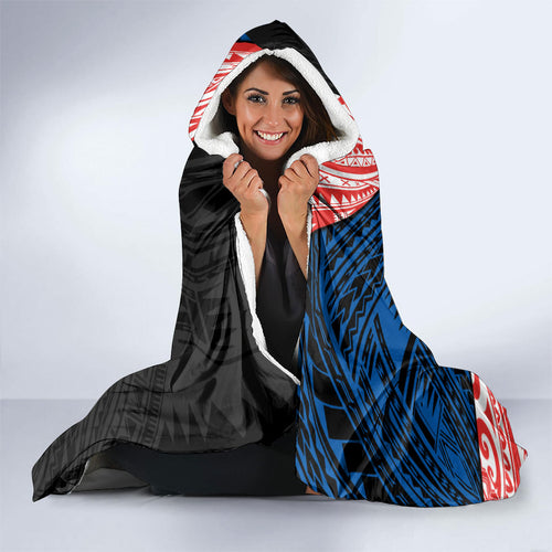 Newcastle Knights Rugby Hooded Blanket Tribal Polynesian Power Art - Lightning Mascot