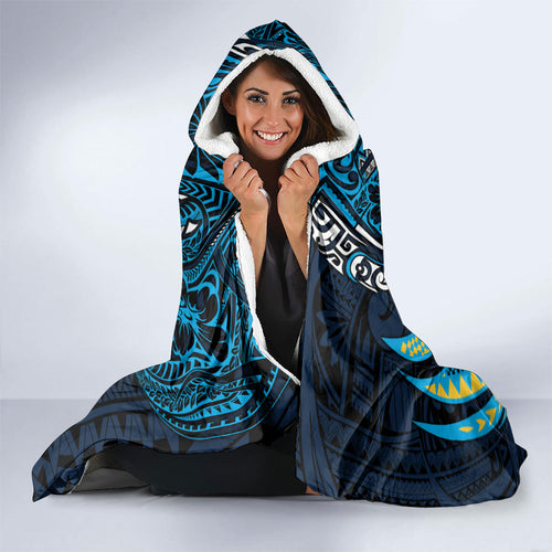 Personalised Gold Coast Titans Hooded Blanket Polynesian Tribal Art Style With Spartan Titan Mascot