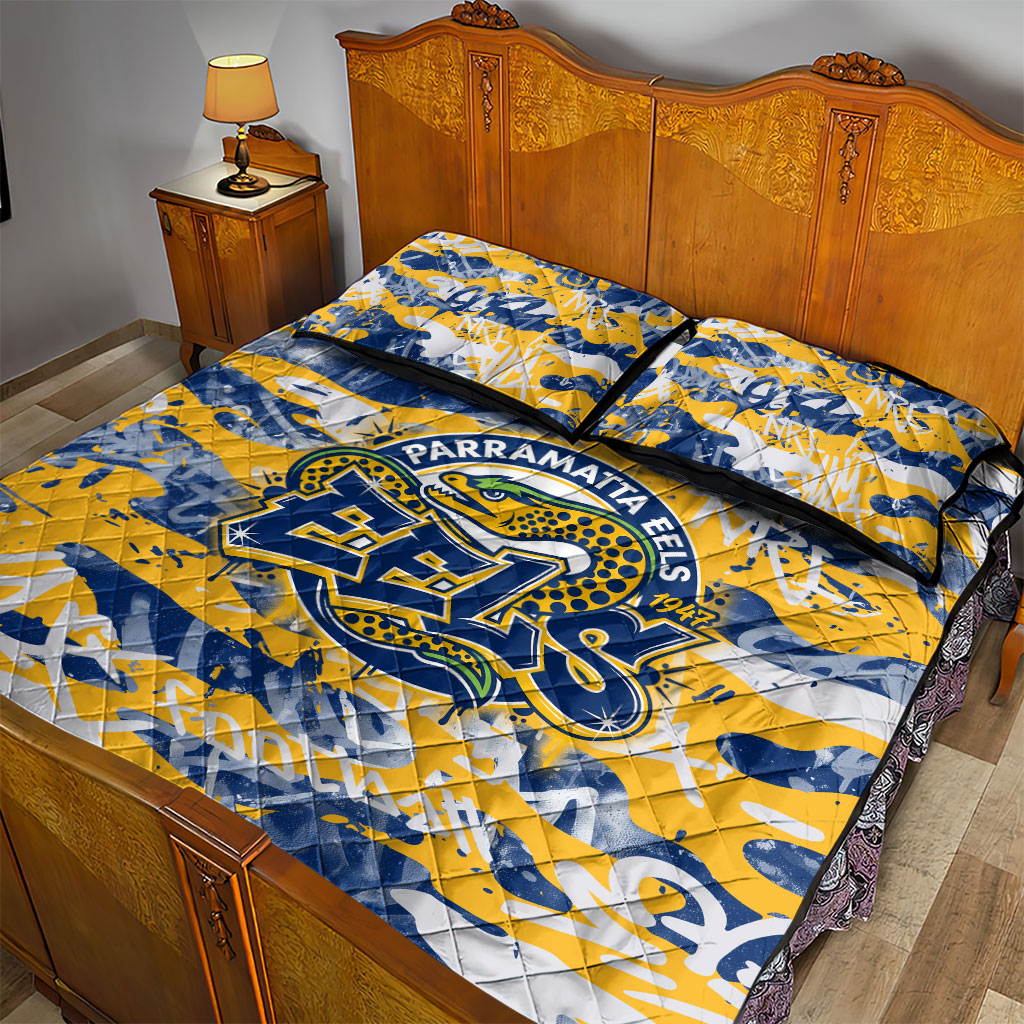 Parramatta Eels Rugby Quilt Bed Set Graffiti Typography Urban Camo Abstract Street Style