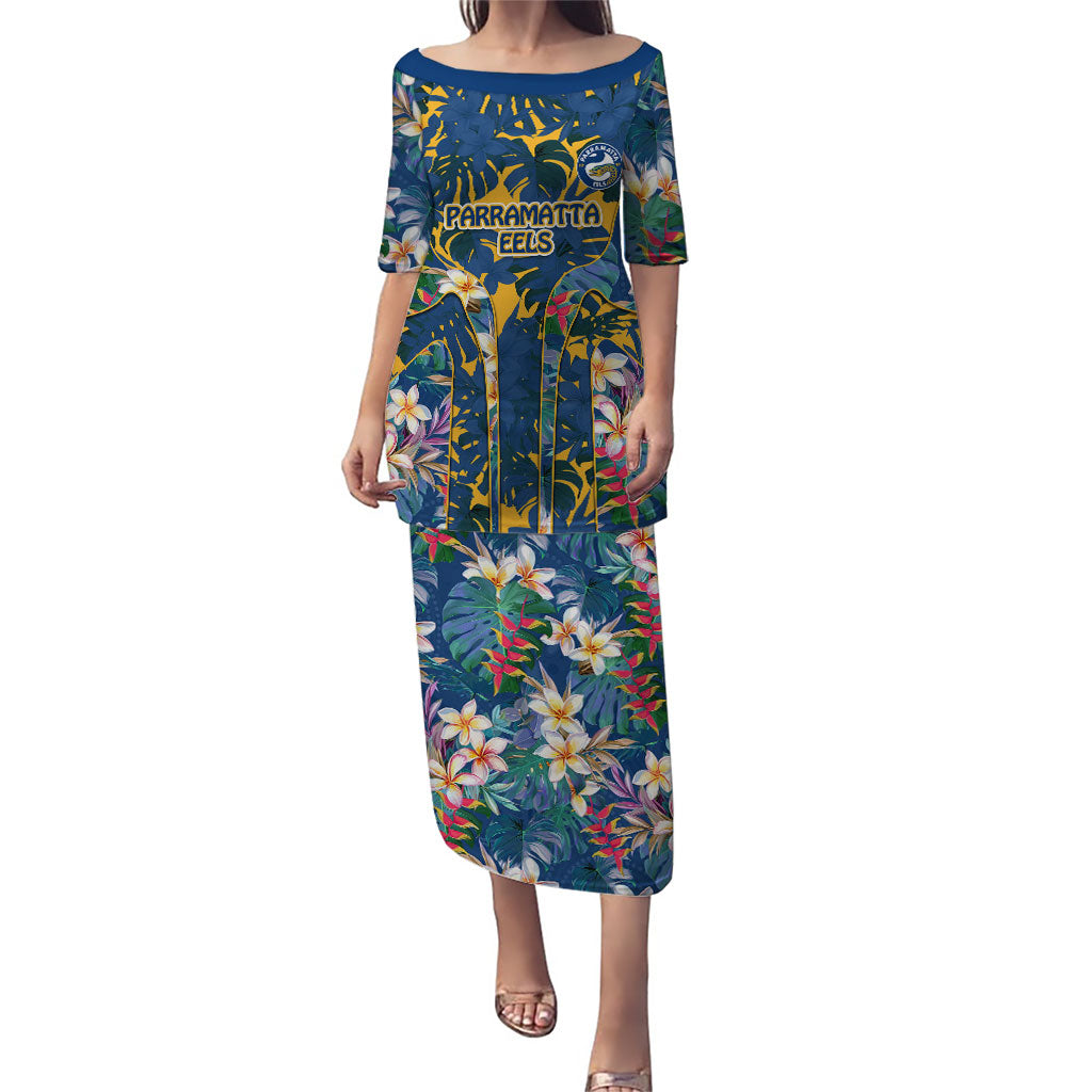 Parramatta Eels Puletasi Tropical Hibiscus Floral Pattern With Blue And Yellow Accents