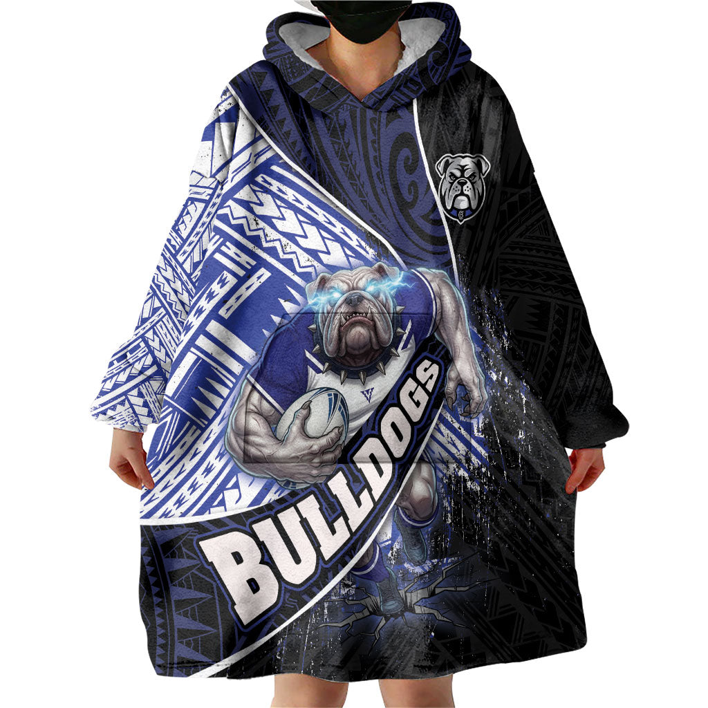 Bulldogs Rugby Wearable Blanket Hoodie Tribal Polynesian Power Art - Lightning Mascot