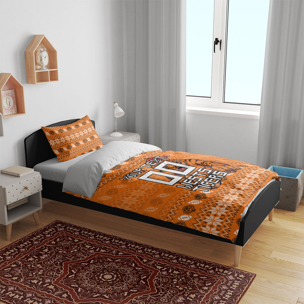Personalized Wests Tigers Christmas Bedding Set Australian Rugby Fans - Pixelated Ugly Xmas Pattern Mascot Santa