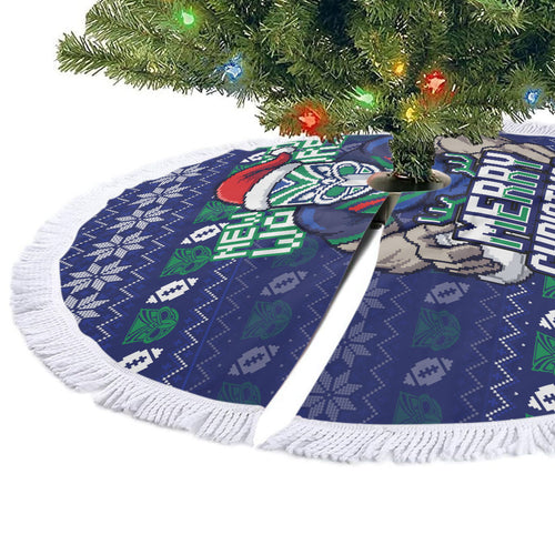 New Zealand Warriors Christmas Tree Skirt Maori Rugby Fans - Pixelated Ugly Xmas Pattern Mascot Santa