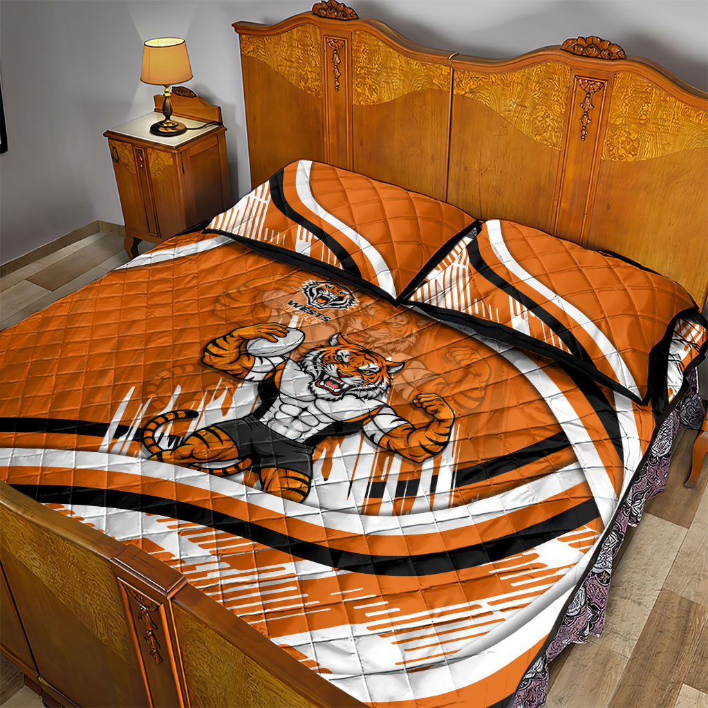 Wests Tigers Rugby Mascot Quilt Bed Set Fierce Athlete Graphic in Sports Style
