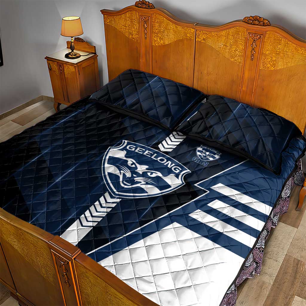 Geelong Cats Quilt Bed Set Modern Geometric Sports Graphic Style