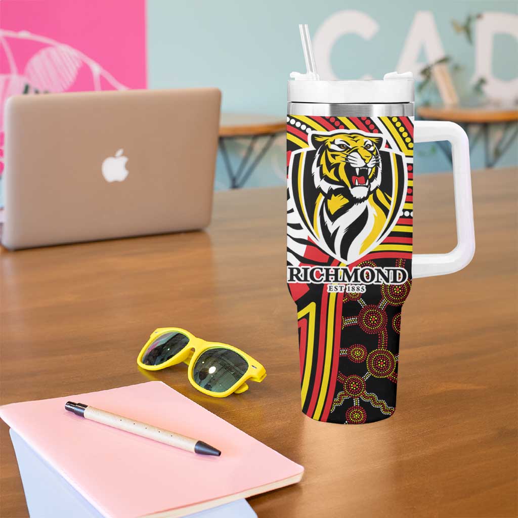 Richmond Football Club Tumbler With Handle Indigenous Monochrome Dot Art Mascot Style