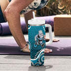 Port Adelaide Power Tumbler With Handle Aboriginal Dot Pattern - Football Mascot Heritage Pride