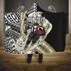Personalized Collingwood Magpies Hooded Blanket Polynesian Tribal Magpie Mascot With Hibiscus Floral Art