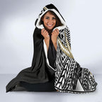 Personalized Collingwood Magpies Hooded Blanket Polynesian Tribal Magpie Mascot With Hibiscus Floral Art